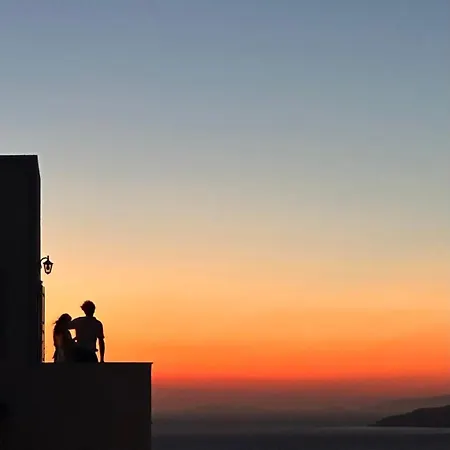 Blu * Akrotírion